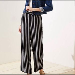 [Ann Taylor] Wide Leg Striped Trouser